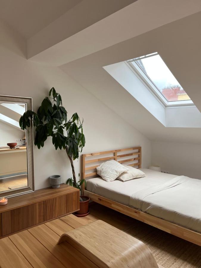 Sonnige Und Ruhige Wohnung Fur Entspanntes Reisen Wien Eksteriør billede